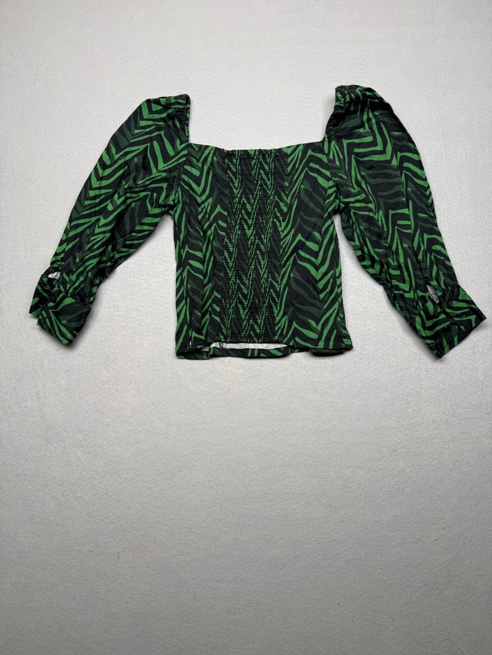 Green Black Patterned Puff Sleeve Blouse Women's Regular S